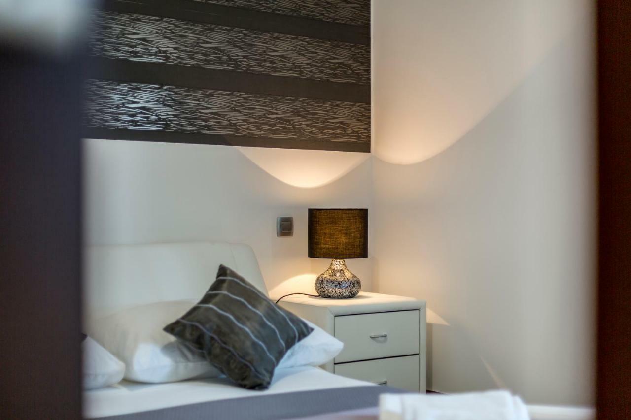 Sea Pearl Luxury Apartment Podstrana Exterior photo