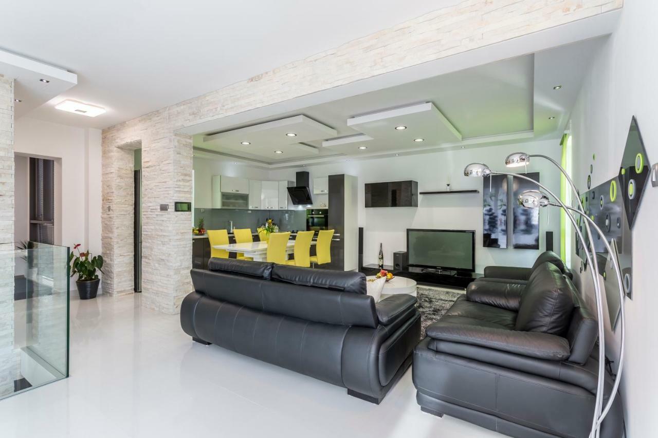 Sea Pearl Luxury Apartment Podstrana Exterior photo